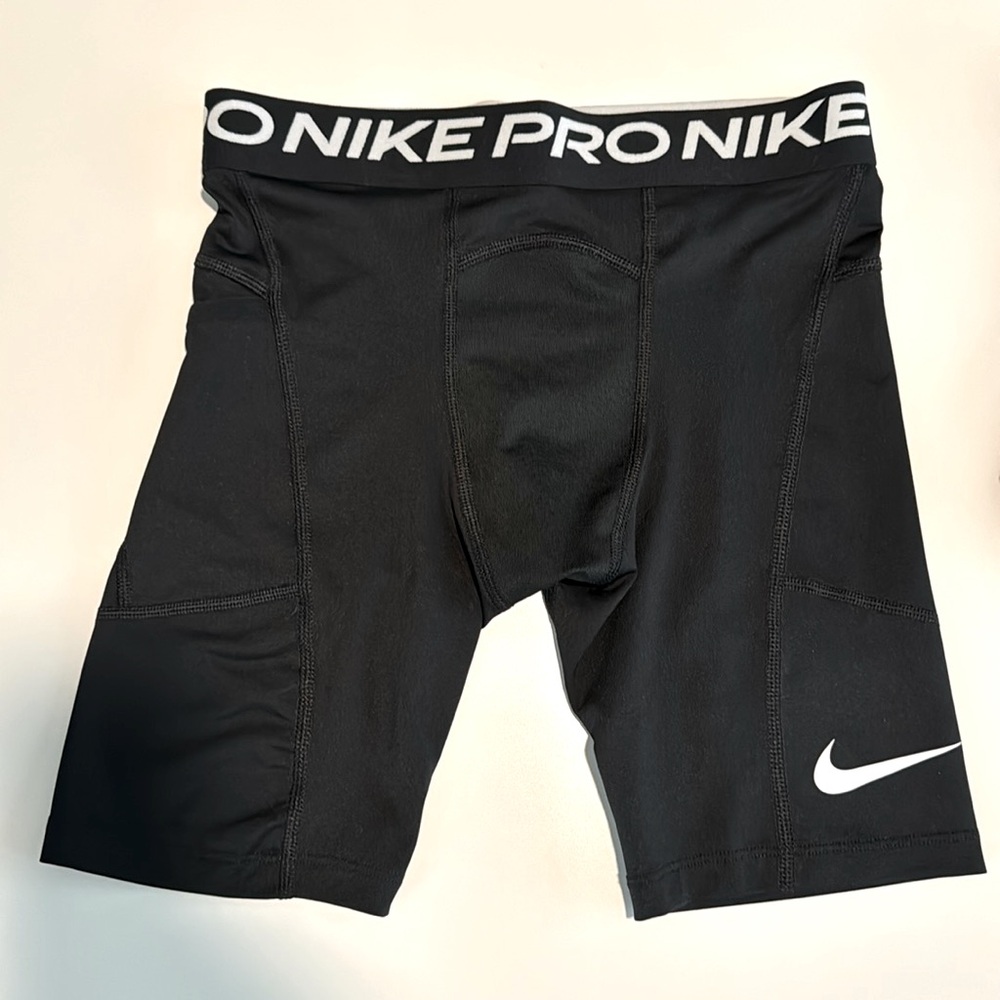 Nike Pro dry fit shorts & BCG dry fit pants - M - EUC